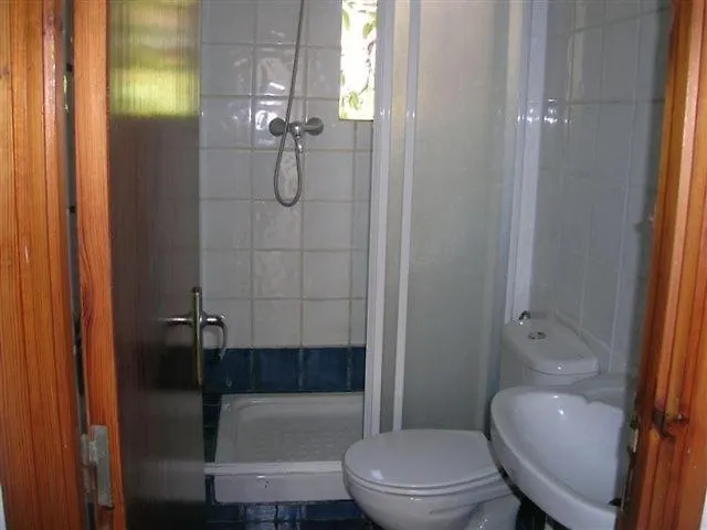 Pension Las Tres Golondrinas Playa DPlaya Des Figueral Affittacamere